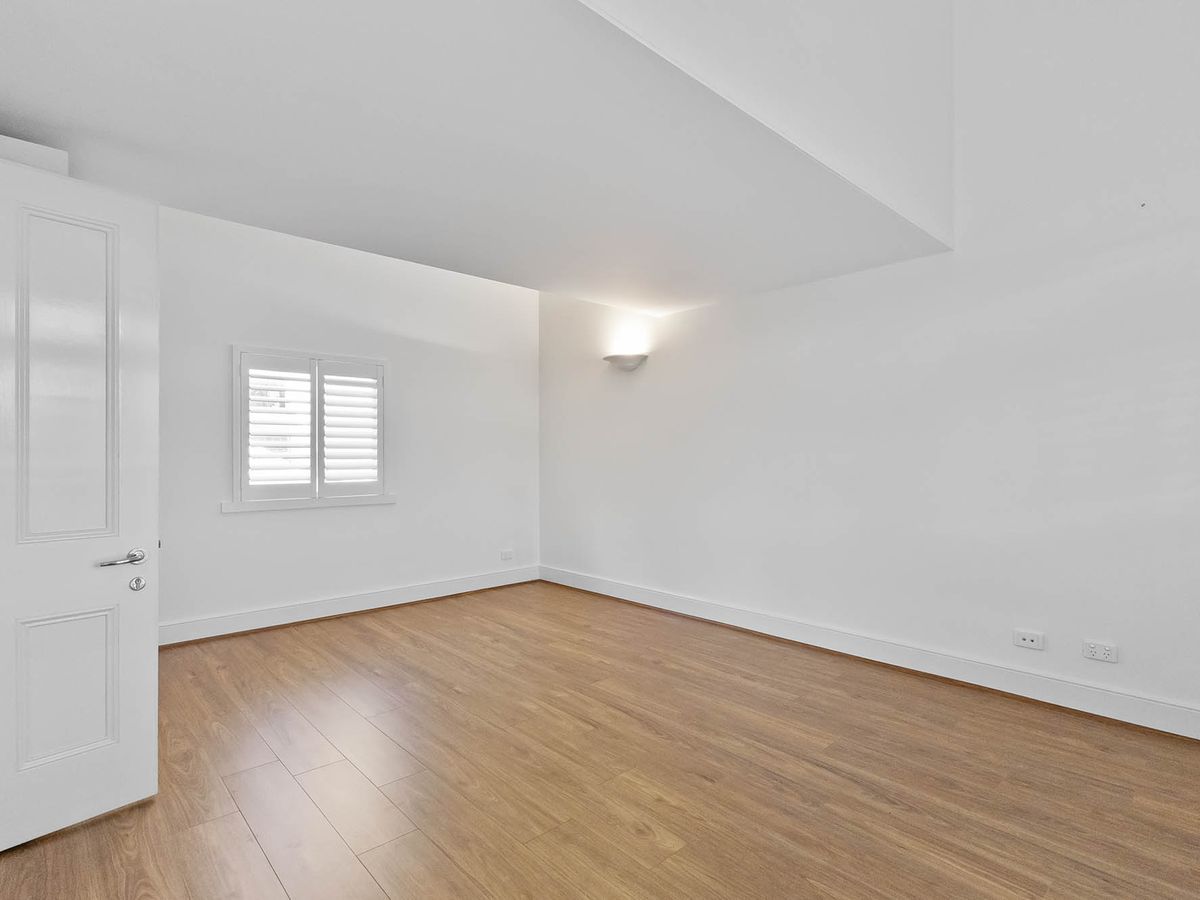 56 Henry Lawson Walk, East Perth