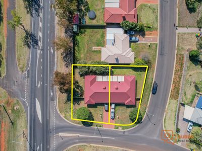 93 Twickenham, Dubbo