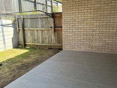 2 / 14 Creekstone Ave "Edens Crossing", Redbank Plains