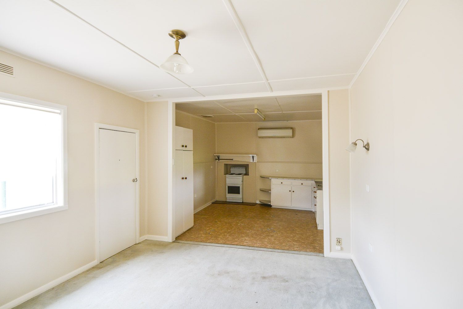 2 Bradshaw Street, Horsham