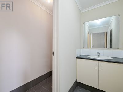 5/11 Milson Place, O'connor
