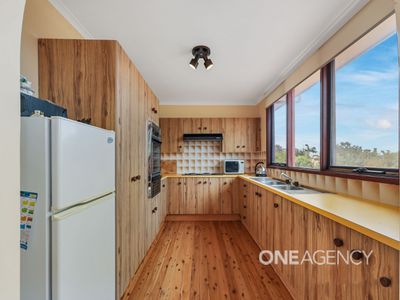 402 Elizabeth Drive, Vincentia