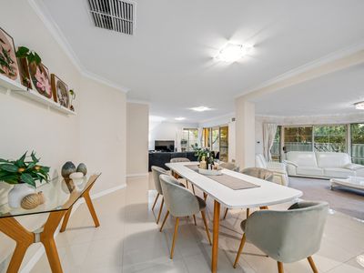 4 Levien Place, Winthrop