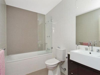 805 / 1 Bruce Bennetts Place, Maroubra
