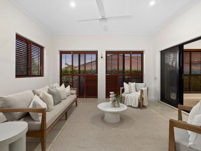 42 Gordon Crescent, Wakerley