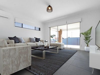 9A Charles Street, Swansea