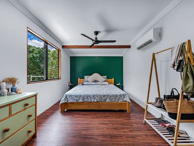 1 Usher Road, Mount Julian