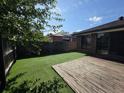 42 Edmund Drive, Tarneit