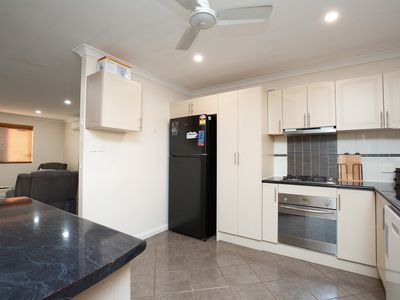 18D Somerset Crescent, South Hedland