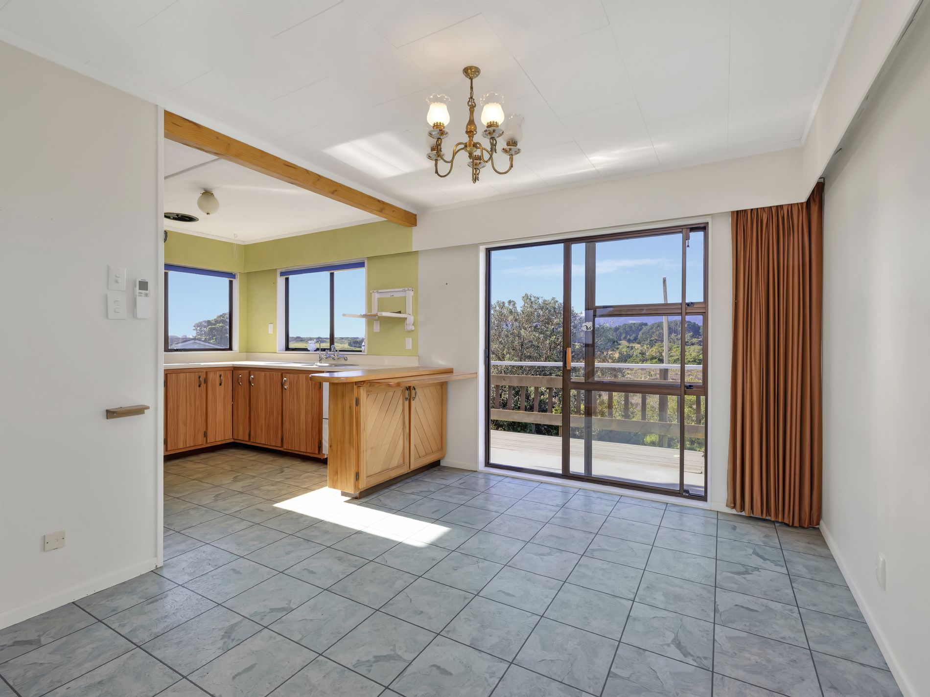12 Moana Street, Otaki Beach