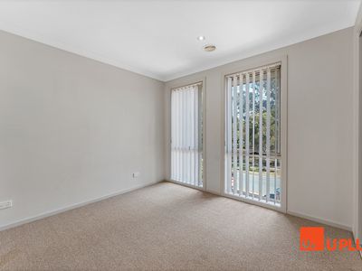 70 Swain Street, Gungahlin