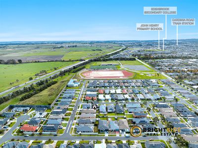 10 Cumberland Drive, Pakenham