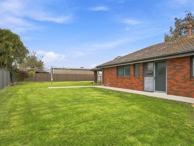 2 King Avenue, Sale
