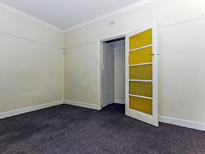 30-30A Lyons Street, Maidstone