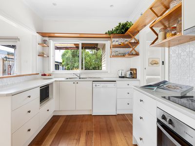 21 Napoleon Street, West Footscray