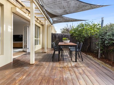 1 / 14 Howden Crescent, Braybrook