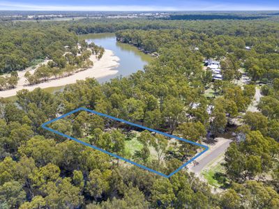 12 Bushlands Road, Tocumwal