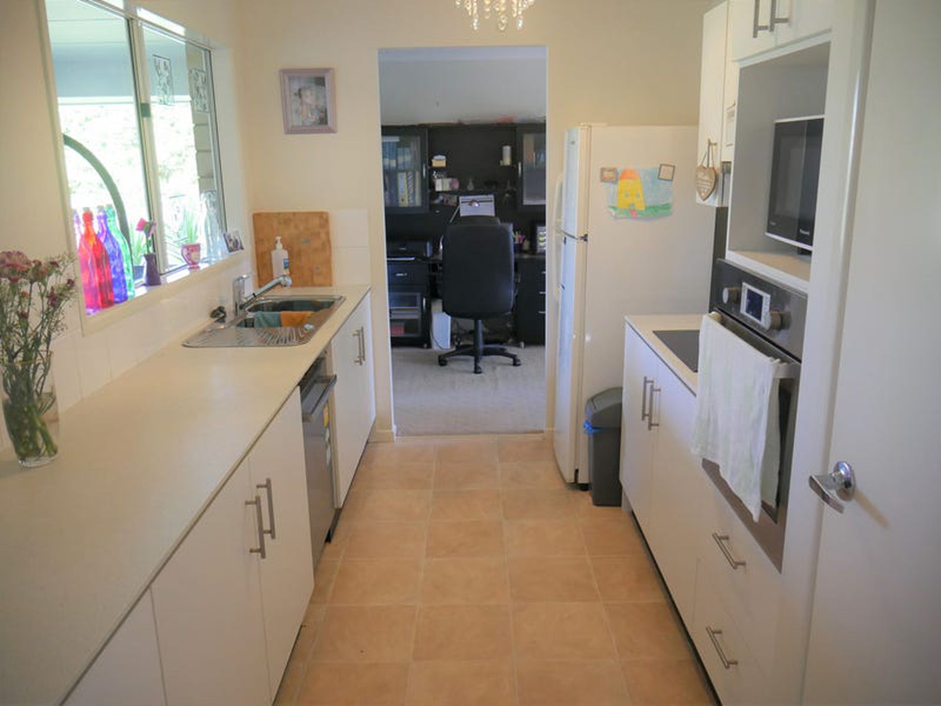 8 West Street, Kingaroy