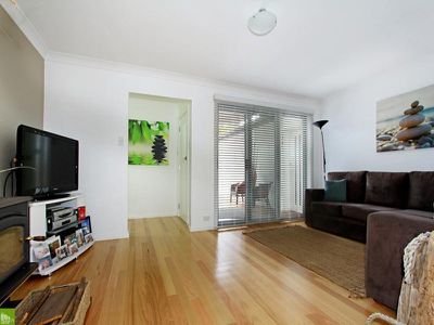 25 Ocean Street, Windang
