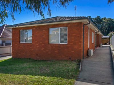 2 / 66 Gipps St, Wollongong