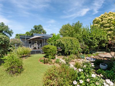 8 Playne Street, Heathcote