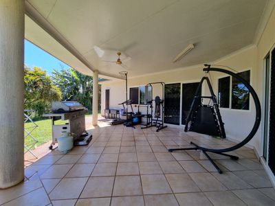9 Antonia Close, Atherton