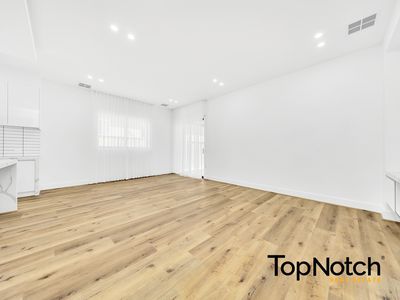 5 Spire Crescent, Beveridge