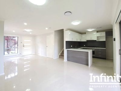 14 LOVAGE GLADE, Rooty Hill