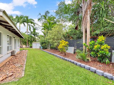 12 Port Mar St, Moulden