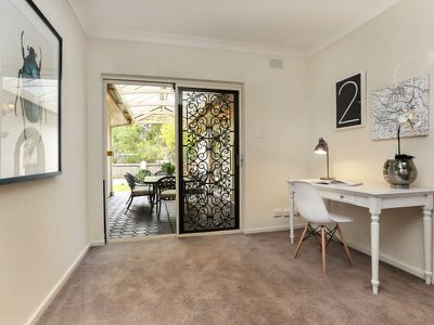 68 Mahogany Avenue, Highbury