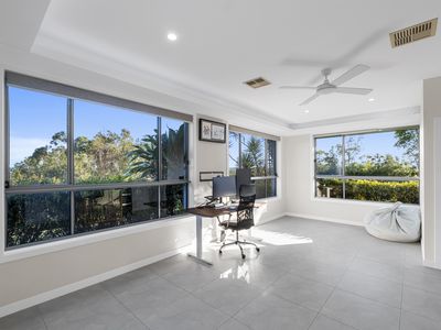 9 Apple Gum Place, Palmview