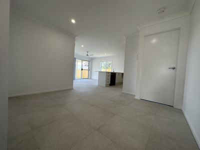 A / 10 Rogers Street , Brassall