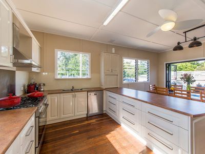 98 Alford Street, Kingaroy