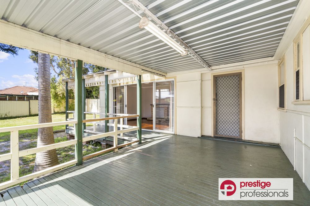 74 Moorebank Avenue, Moorebank