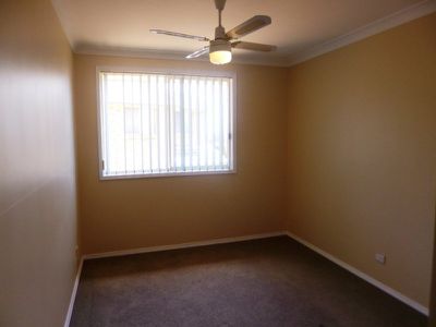 4 / 52 Daintree Drive, Albion Park