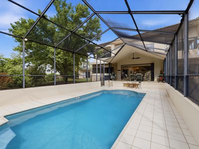 16 Bella Vista Drive, Lake Wyangan