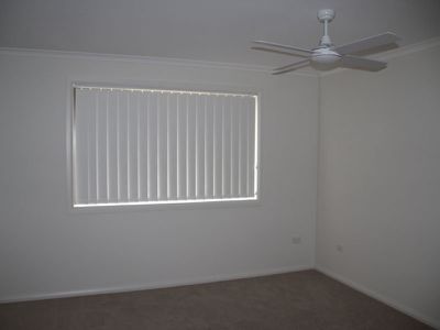 3 / 1A Cedar Grove, Forster