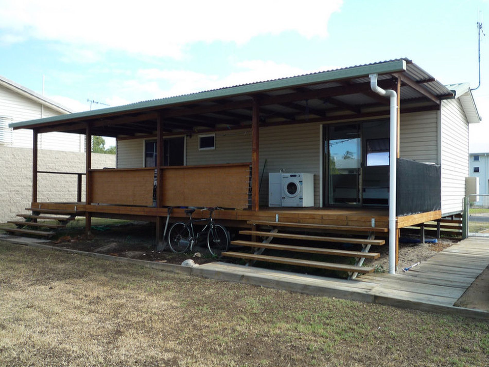 12 Oak Street, Woodgate