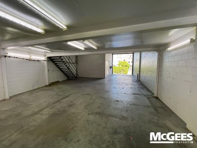 2 / 88 Logan Road, Woolloongabba
