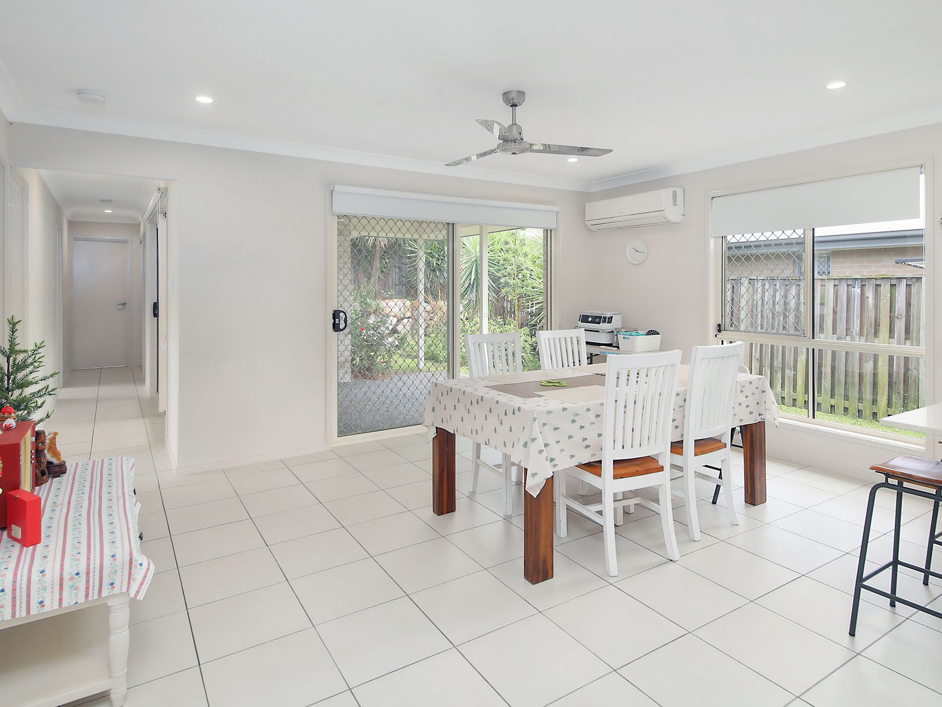 1 Myrtle Street, Deebing Heights