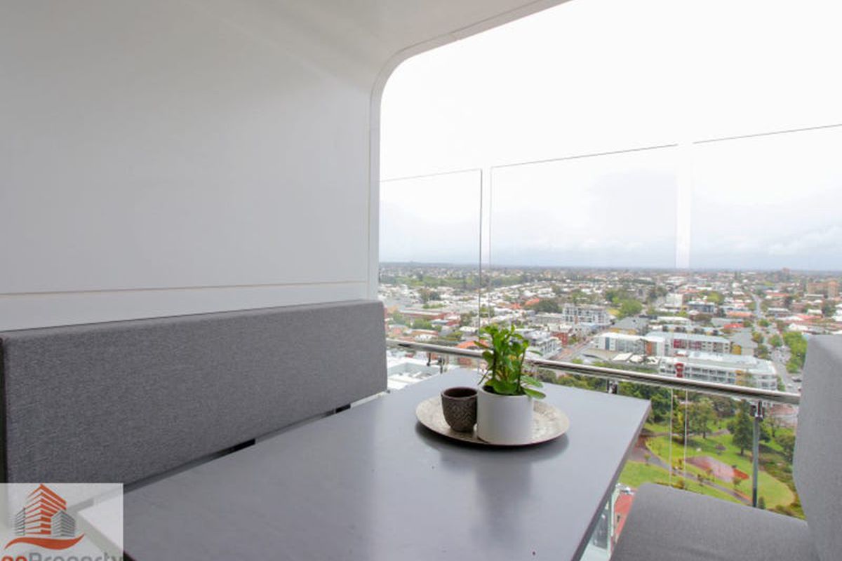 302 / 105-111 Stirling Street, Perth