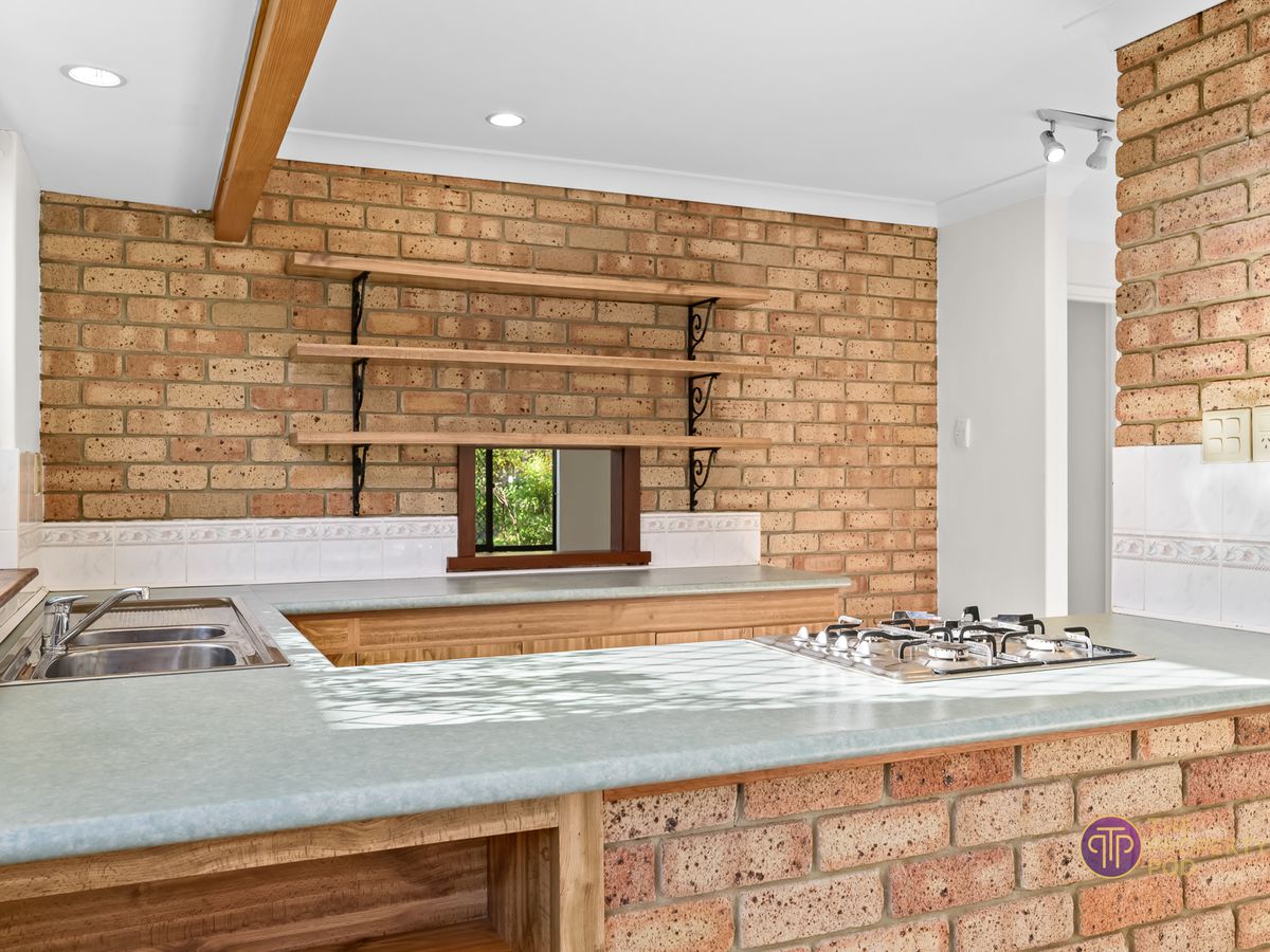 18 Elm Close, Camillo