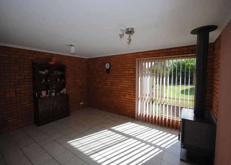 36 Barclay Street, Heywood