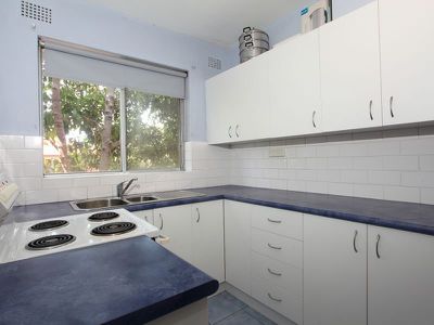 6 / 27 Dover Road, Botany