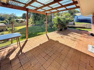 35 DANBULLA CRESCENT, Atherton