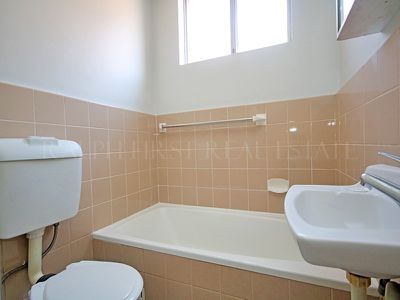 2 / 16 Mccourt Street, Wiley Park