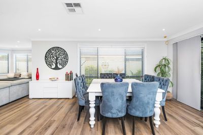 68 Fairwater Drive, HARRINGTON PARK, Harrington Park - Thumbnail 4