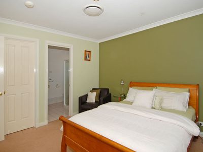 18 Tindals Crescent, Kalgoorlie