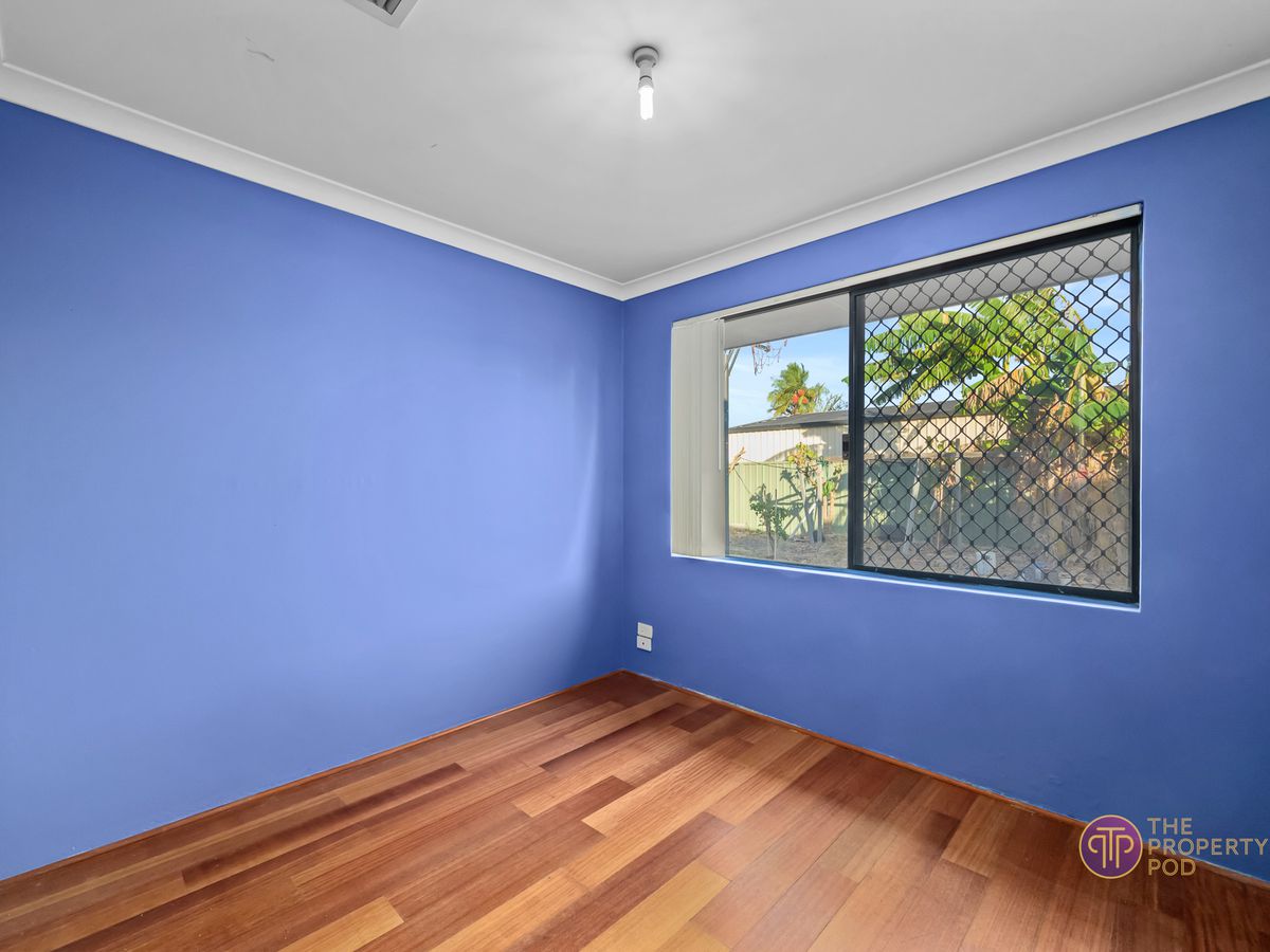 42 Woodside Loop, Beckenham