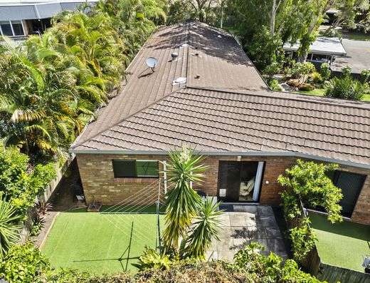 Single level, 2 bedroom private Unit ! image 11